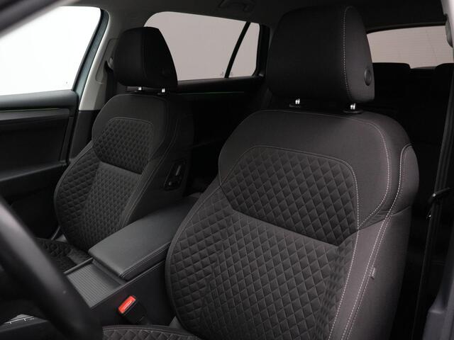 Skoda SUPERB Combi 1.4 TSI 150 pk DSG Style Business | Trekhaak | Geheugenstoel | Canton | Navigatie | Adaptive Cruise | Carplay