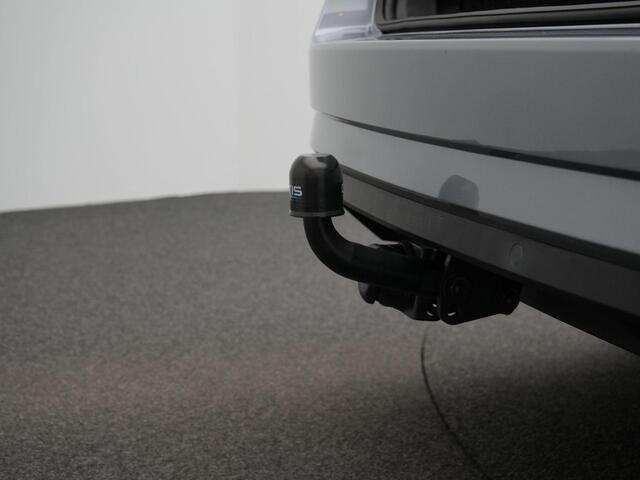 Skoda SUPERB Combi 1.4 TSI 150 pk DSG Style Business | Trekhaak | Geheugenstoel | Canton | Navigatie | Adaptive Cruise | Carplay