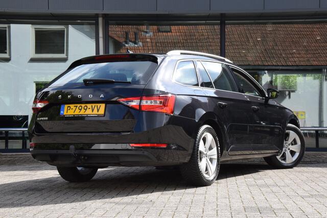 Skoda SUPERB Combi 1.5 TSI ACT Business Edition Plus | NL-Auto | BOVAG Garantie | Trekhaak | Virtual dashboard | Apple Carplay/Android Auto | Elektrische Bestuurdersstoel | Stoelverwarming |