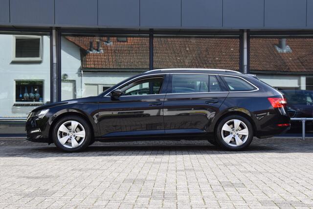 Skoda SUPERB Combi 1.5 TSI ACT Business Edition Plus | NL-Auto | BOVAG Garantie | Trekhaak | Virtual dashboard | Apple Carplay/Android Auto | Elektrische Bestuurdersstoel | Stoelverwarming |