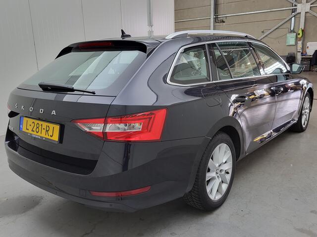 Skoda SUPERB Combi 1.5 TSI ACT Business Edition Plus | Verwacht | ACC | Camera | Elektrische stoelen |
