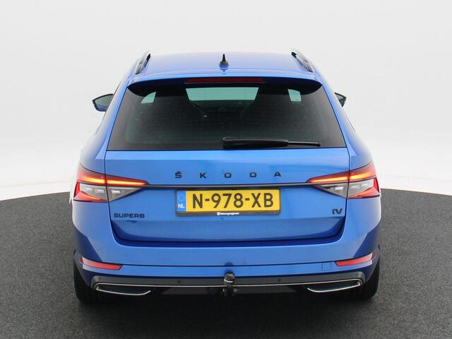 Skoda SUPERB Combi 1.4 TSI iV 218 Pk Automaat Sportline Business | Trekhaak | Full LED | Canton Audio | Carplay | Camera | Parkeersensoren | Navigatiesysteem | Stoel Verwarming | Elektrische Achterklep | 19 Inch | 43.469 Km