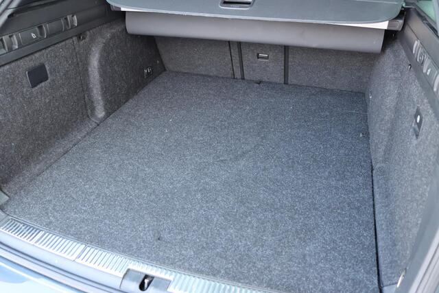 Skoda SUPERB 1.4 TSI iV Lautin & Klement 218pk DSG6