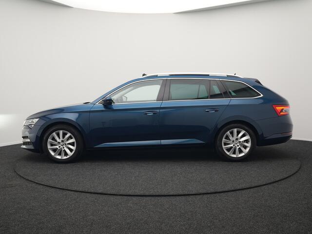 Skoda SUPERB Combi TSI iV Business Edition Plus Plug In Hybrid 218pk Dealer O.H. PHEV | Panodak | Cruise Control | Sportstoelen Memory & Verwarmd | Crystal LED | Apple Carplay | Virtual | DAB