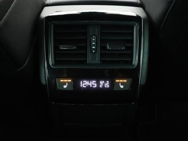 Skoda SUPERB 1.4 TSI iV Laurin & Klement | Stoelventilatie | Leder | Adaptive cruise | Virtual Cockpit | Massage | Canton Sound | Carplay | Achterbankverwarming | Navigatie