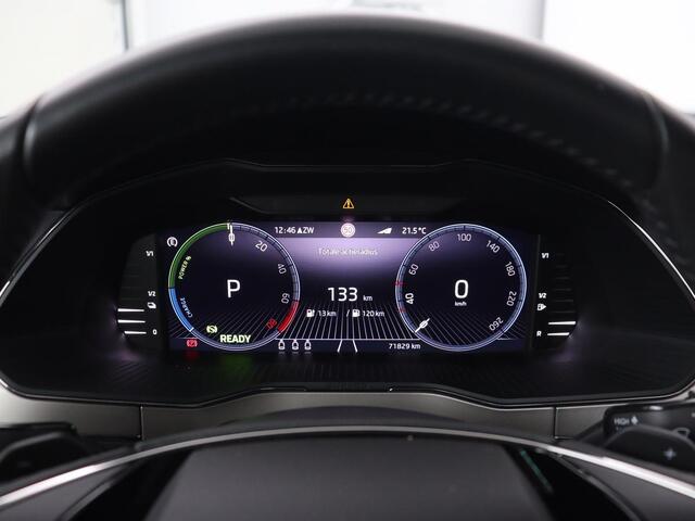 Skoda SUPERB 1.4 TSI iV Laurin & Klement | Stoelventilatie | Leder | Adaptive cruise | Virtual Cockpit | Massage | Canton Sound | Carplay | Achterbankverwarming | Navigatie