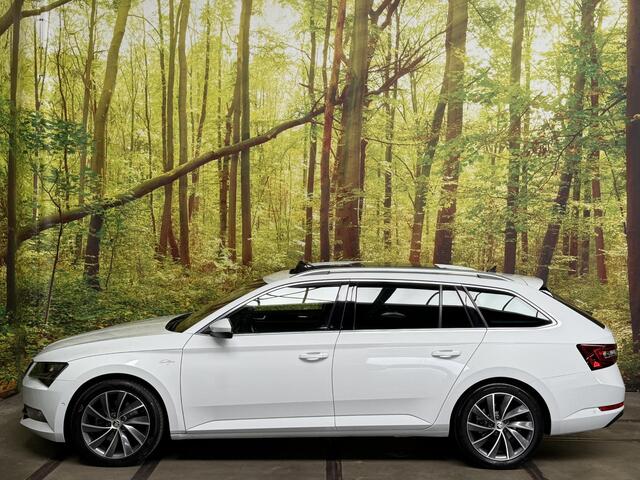 Skoda SUPERB Combi 1.5 TSI ACT L&K Executive 150 PK Automaat Leder Panodak Camera Elek. Stoelen LED Apple Carplay Sfeer