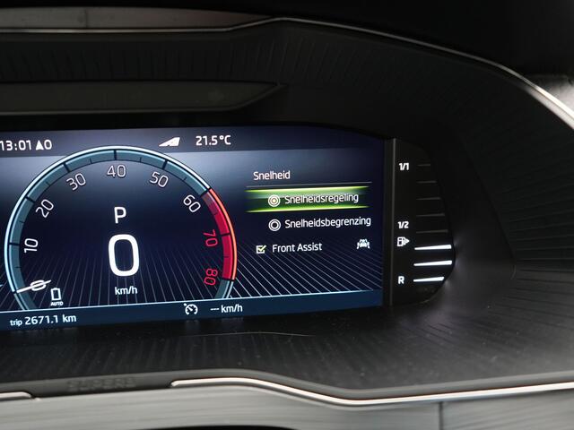 Skoda SUPERB Combi 1.4 TSI iV Business Edition Plus Plug In Hybrid 218pk Dealer O.H PHEV | Trekhaak Af Fabriek | Panodak | Cruise Control | Camera | Sportstoelen Verwarmd | Crystal LED | Apple Carplay | Navigatie | DAB |