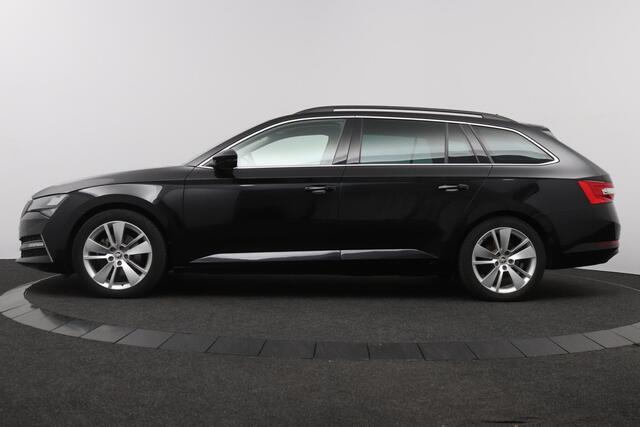 Skoda SUPERB Combi 1.4 TSI 218pk PHEV DSG iV Business Edition | Trekhaak | Stoelverwarming | Carplay/Android Auto |