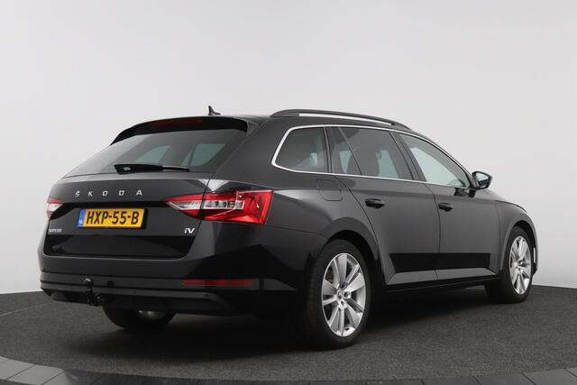 Skoda SUPERB Combi 1.4 TSI 218pk PHEV DSG iV Business Edition | Trekhaak | Stoelverwarming | Carplay/Android Auto |