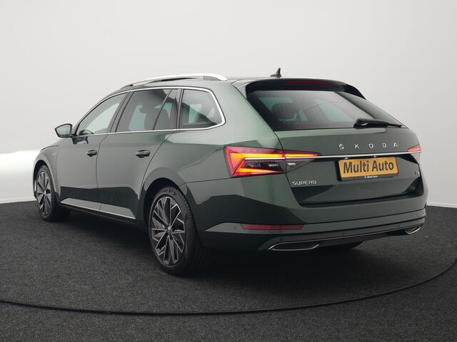 Skoda SUPERB 1.4 TSI iV Lauren & Klement Plug In Hybrid 218pk Dealer O.H | PHEV | Panodak | Adaptive Cruise | Canton Audio | Lederen Sportstoelen Memory | Camera | Crystal LED | Apple Carplay | Lane Assist | Stoelverwarming | Navigatie | DAB |