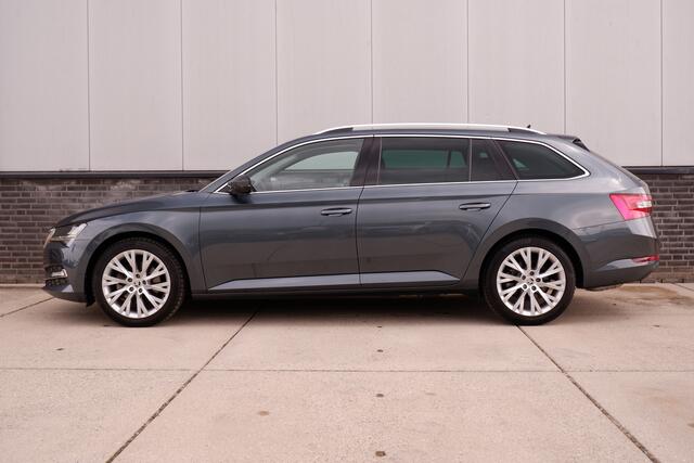 Skoda SUPERB Combi 1.5 TSI ACT Business Edition | Trekhaak | Camera | Alcantara | Memory | LED | Carplay | Climate