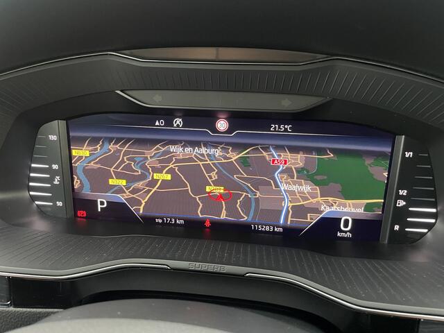 Skoda SUPERB Combi 1.5 TSI ACT Business Edition | Trekhaak | Camera | Alcantara | Memory | LED | Carplay | Climate