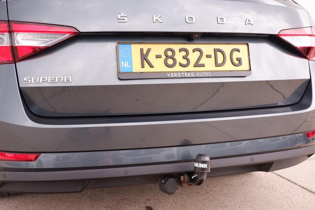 Skoda SUPERB Combi 1.5 TSI ACT Business Edition | Trekhaak | Camera | Alcantara | Memory | LED | Carplay | Climate