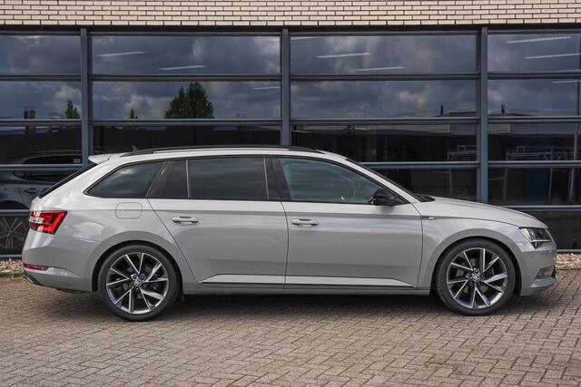 Skoda SUPERB Combi 1.5 TSI Sportline Business Trekhaak|Uiterst netjes bereden!