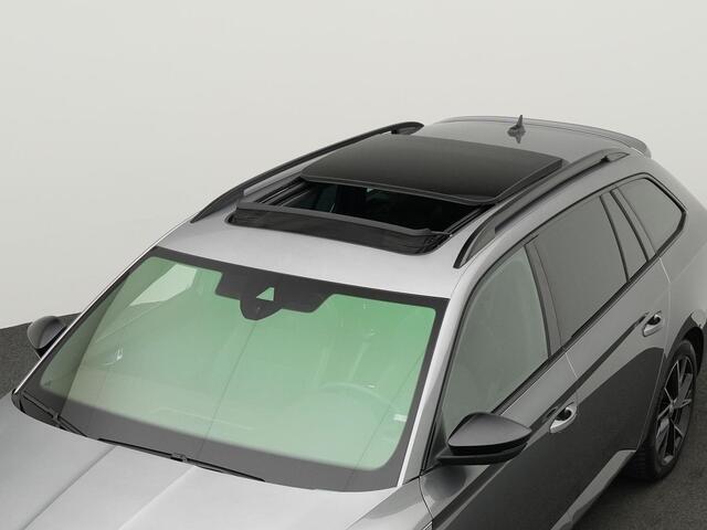 Skoda SUPERB Combi 1.4 TSI iV 218 pk DSG Sportline Business | Panoramadak | Trekhaak | Navigatie Columbus | Adaptief onderstel | Rondomzicht camera