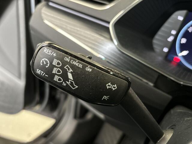 Skoda SUPERB Combi 1.5 Tsi 150pk DSG ACT Business Edition Plus · Apple/Android Car Play · Camera · Keyless · Elek. Achterklep · Cruise Control · Stoelverwarming · 18'' Inch · Garantie t/m 23-03-2027 of 100.000km