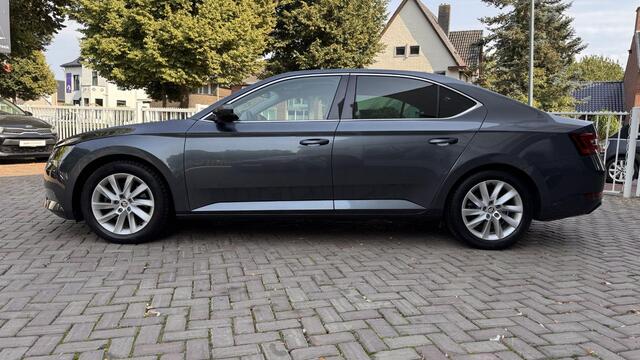 Skoda SUPERB 1.4 TSI ACT Style Business | Nieuw Model | Automaat |
