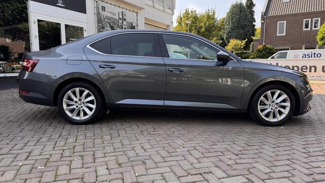 Skoda SUPERB 1.4 TSI ACT Style Business | Nieuw Model | Automaat |