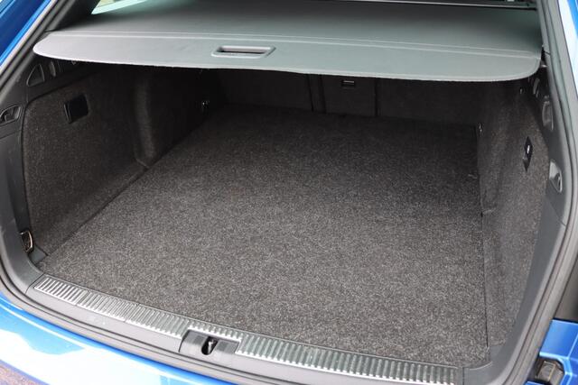 Skoda SUPERB Combi 1.4 TSI iV Sportline Business 218pk DSG6