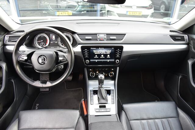 Skoda SUPERB Combi 1.5 TSI 150PK ACT Business Edition DSG Automaat | Org. NL | BOVAG Garantie | Trekhaak | Lederen Bekleding | Full LED | Apple Carplay/Android Auto | Cruise&Climate Control |