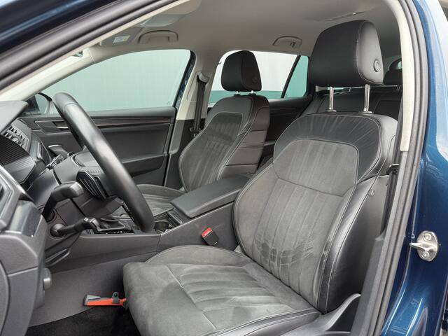 Skoda SUPERB Combi BWJ 2023 1.4 TSI iV 157 PK Business Edition Plus TREKHAAK / APPLE CARPLAY / ANDROID AUTO / NAVI / CLIMA / ADAPTIVE CRUISE / ELEKTRISCHE STOEL / STOELVERW. / STUURVERW. / HALF LEDER / DAB / CAMERA / KEYLESS / LMV / PDC