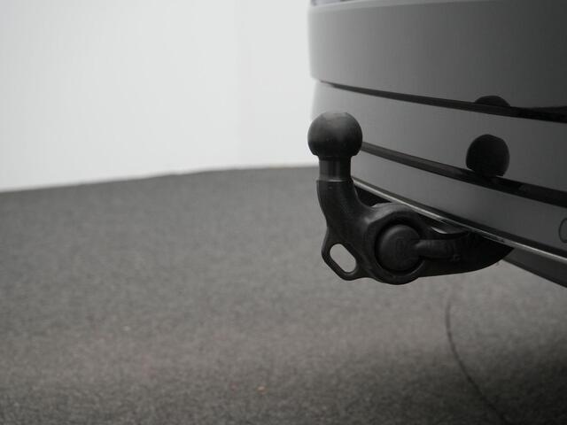 Skoda SUPERB Combi 1.4 TSI iV 218 pk DSG Sportline Business | Trekhaak | Adaptief onderstel (DCC) | Matrix LED | Geheugenstoel | Achteruitrijcamera