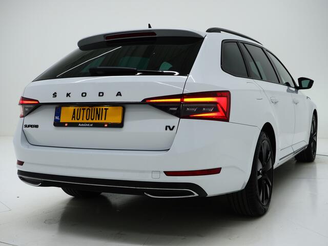 Skoda SUPERB Combi 1.4 TSI iV Sportline 218PK | Panoramadak | Trekhaak | Sportstoelen | Camera | Keyless | Carplay