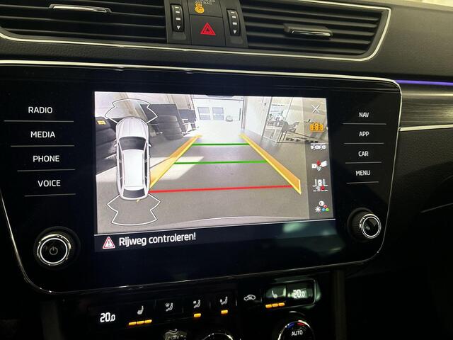 Skoda SUPERB Combi 1.5 TSI 150pk DSG ACT Business Edition Plus · Camera · Keyless · Apple/Android Car Play · Navigatie · Cruise Control · Elek. bestuurdersstoel · 17'' Inch · Garantie t/m 10-07-2027 of 100.000km