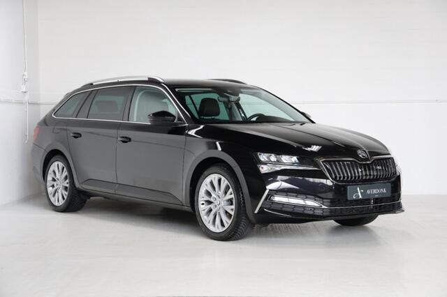 Skoda SUPERB Combi 1.4TSI iV 218PK Business Ed. Plus NAP|Trekhaak|Virtual|Stoelvw|Keyless