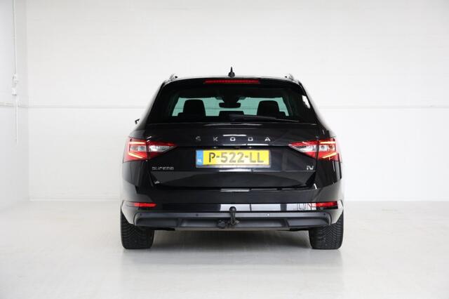 Skoda SUPERB Combi 1.4TSI iV 218PK Business Ed. Plus NAP|Trekhaak|Virtual|Stoelvw|Keyless