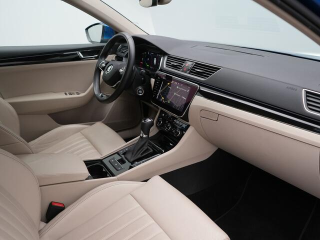 Skoda SUPERB Combi 1.4 TSI iV Laurin & Klement Plug In Hybrid 218pk Dealer O.H PHEV | Panodak | Adaptive Cruise | Lederen Stoelen Memory & Massage & Ventilatie | Canton Audio | Apple Carplay | Stuur & Stoelen Verwarmd | Keyless | Virtual | Navigatie | DAB |