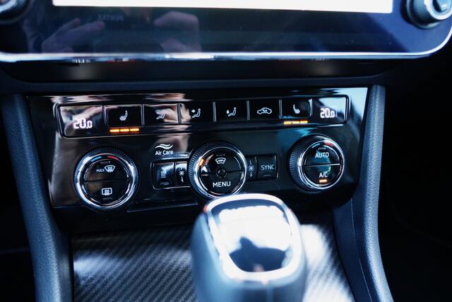 Skoda SUPERB Combi 1.4 TSI iV 218 PK Sportline Business PHEV, Keyless, Uitklapbare Trekhaak, Carplay, Memory, 4 Stoelverwarming