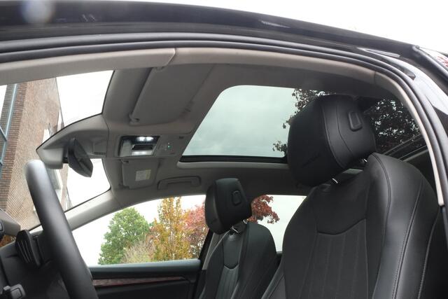 Skoda SUPERB Combi 1.5 TSI iV Laurin & Klement Panoramadak, Trekhaak, Stoelventilatie, 360° Camera