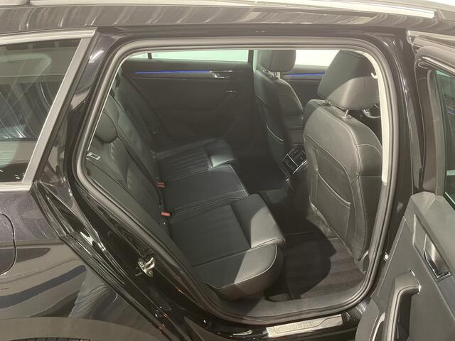 Skoda SUPERB Combi 1.5 TSI 150pk ACT Business Edition Plus DSG7 110kw Carplay / Elektr.A,Klep / Panoramadak / ACC