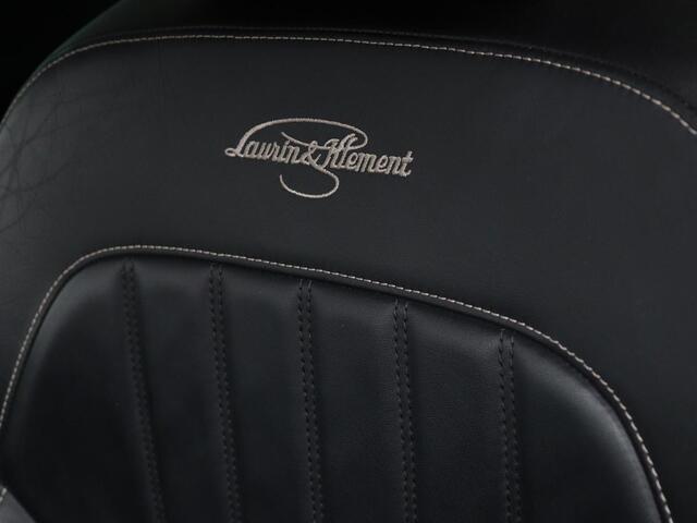 Skoda SUPERB 1.4 TSI iV Laurin & Klement | Panoramadak | Leder | Adaptive cruise | Canton Sound | Stoelverwarming | Standkachel | Carplay | Camera | Full LED | Memory