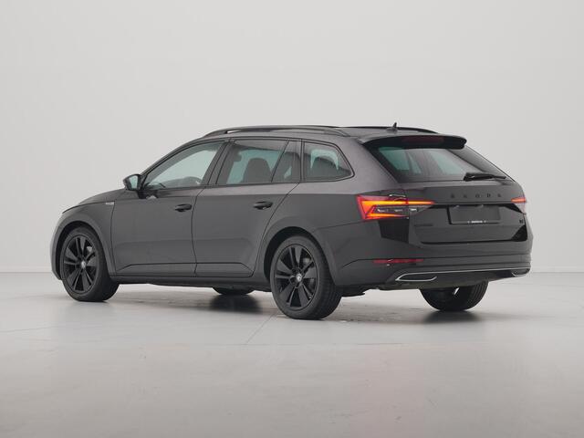 Skoda SUPERB Combi 1.4 TSI iV 204pk Sportline Business Panorama Trekhaak Navigatie Dode hoek ass. 86