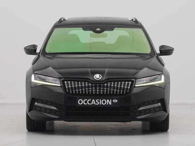 Skoda SUPERB Combi 1.4 TSI iV 204pk Sportline Business Panorama Trekhaak Navigatie Dode hoek ass. 86
