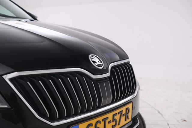 Skoda SUPERB Combi 1.5 TSI ACT Sportline Business Camera, Stoelverwarming, Panorama schuif/kantel, Apple Carplay