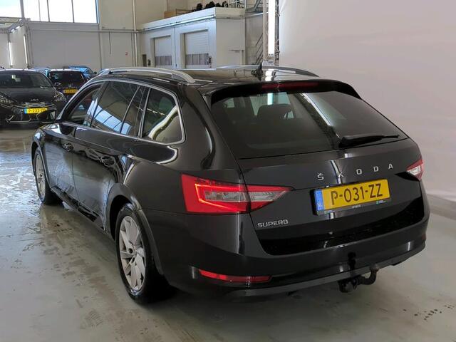 Skoda SUPERB Combi 1.5 TSI ACT Business Virtual-Cockpit Adaptive-Cruise Full-Led Camera
