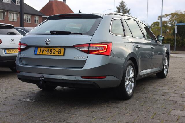 Skoda SUPERB Combi 1.4 TSI ACT AUTOMAAT | NAVI | CARPLAY | TREKHAAK