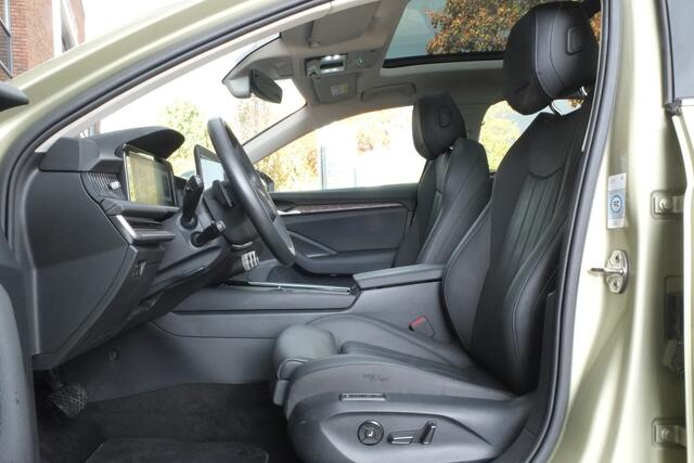 Skoda SUPERB Combi 1.5 TSI iV Laurin & Klement Panorama, Trekhaak