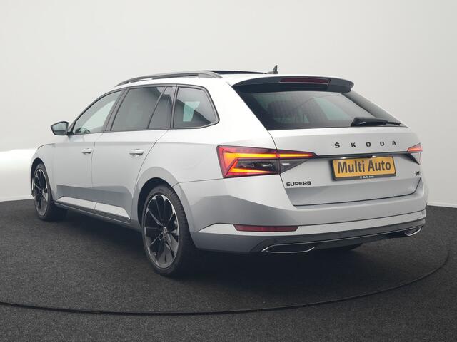 Skoda SUPERB Combi 1.4 TSI iV Sportline Plug In Hybrid 218pk Dealer O.H PHEV | Trekhaak Af Fabriek | Panodak | Adaptive Cruise | Camera | Alcantara Sportstoelen Memory & Verwarmd | Apple Carplay | Navigatie | Crystal LED | Sportstuur Vewarmd | Virtual | DAB |