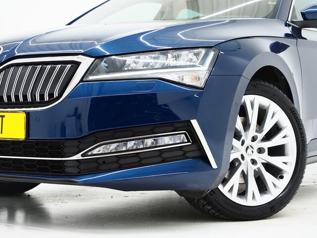 Skoda SUPERB Combi 1.4 TSI iV 218PK Style | Leder | Trekhaak | Adaptive Cruise | Virtual | Keyless | Memory | Carplay