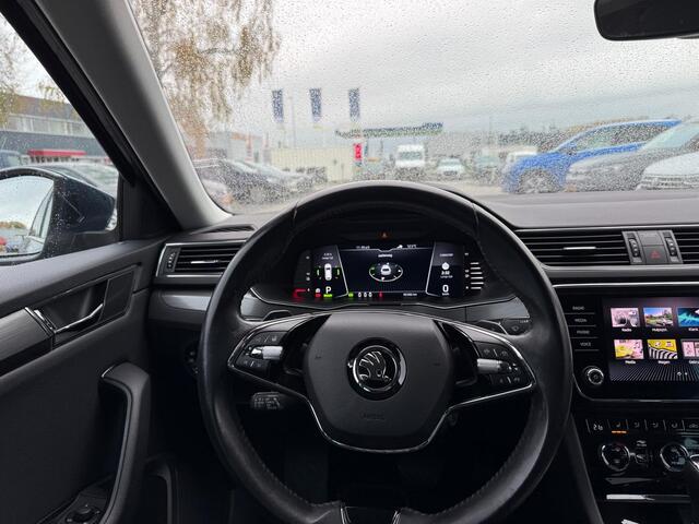 Skoda SUPERB Combi 1.4 TSI 218 Pk iV Business Edition Plus | Adaptive Cruise | Leder | Stoel- & Stuurverwarming | Camera | CarPlay | Climate | 96.386 Km!!