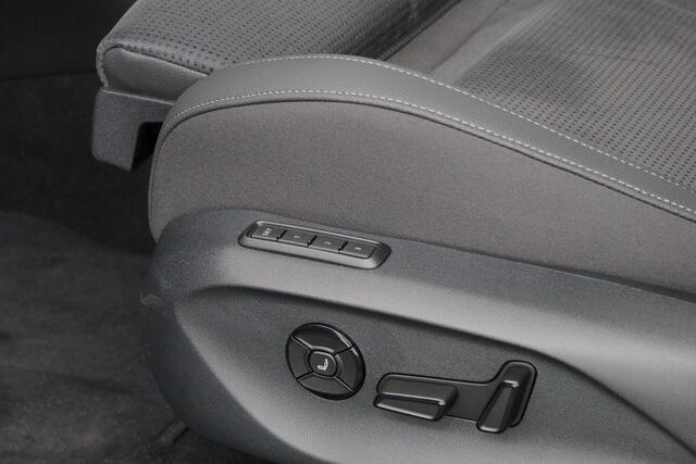 Skoda SUPERB combi Sportline Business 1.5 TSI PHEV 150 kW / 204 pk | Trekhaak | Canton sound