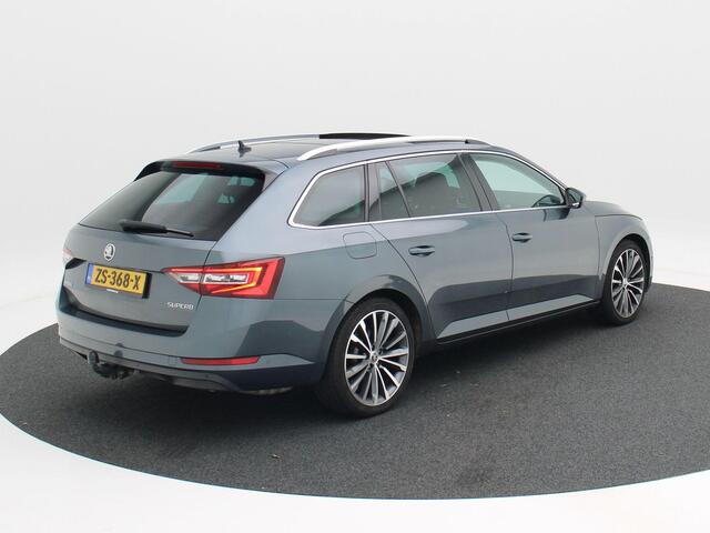 Skoda SUPERB Combi 1.5 TSi 150 Pk Automaat ACT Style Business | Panoramadak | Canton Audio | Elektrische Stoelen | Trekhaak | Camera | CarPlay | LED | 19 Inch