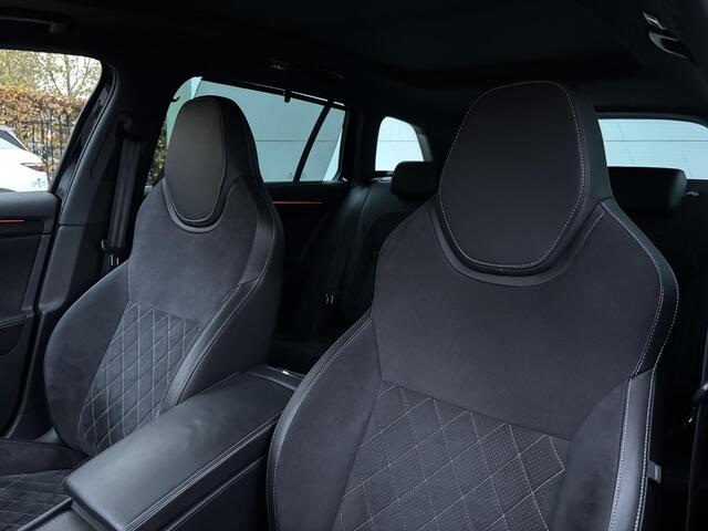 Skoda SUPERB Combi 1.4 TSI iV Sportline Business | Elektrisch glazen panorama-dak | Aanhangwagen geremd 1600kg |