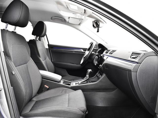 Skoda SUPERB Combi 1.5 TSI 150pk DSG ACT Business Edition Plus · Camera · Elek. Voorstoel · Elek. Achterklep · Apple/Android Car Play · Navigatie · 17'' Inch · Garantie t/m 02-08-2027 of 100.000km