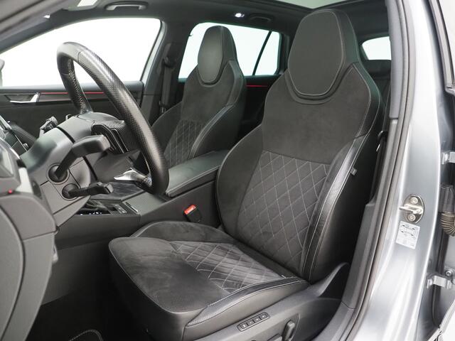 Skoda SUPERB Combi 1.4 TSI iV Sportline 218PK | Panoramadak | Trekhaak | Sportstoelen | Camera | Keyless | Carplay